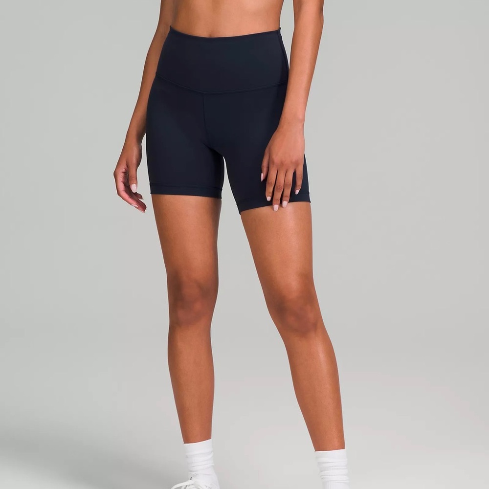 Lululemon Wunder Train High-Rise Short 6”